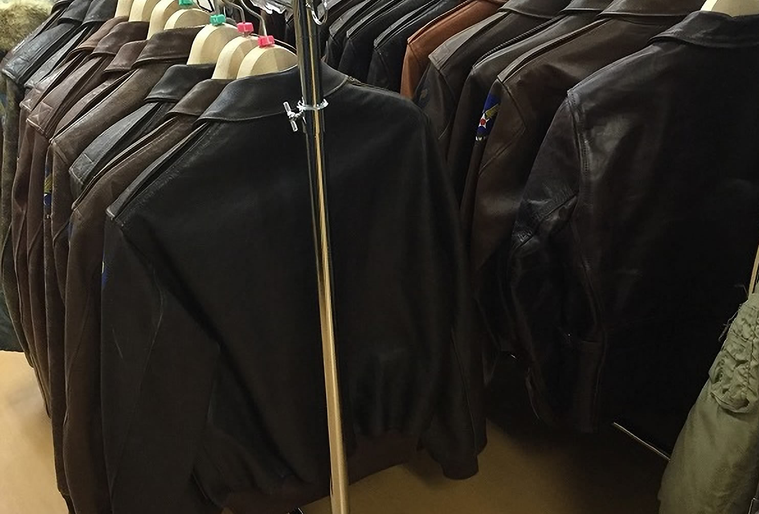 メンズファッションを全国から宅配でお送りください